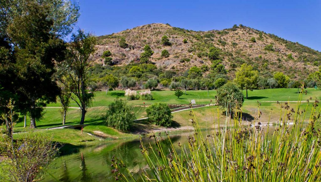 https://golftravelpeople.agiledigitalsolutions.co.uk/wp-content/uploads/2019/11/Los-Arqueros-Golf-Club-Malaga-22-1024x579.jpg