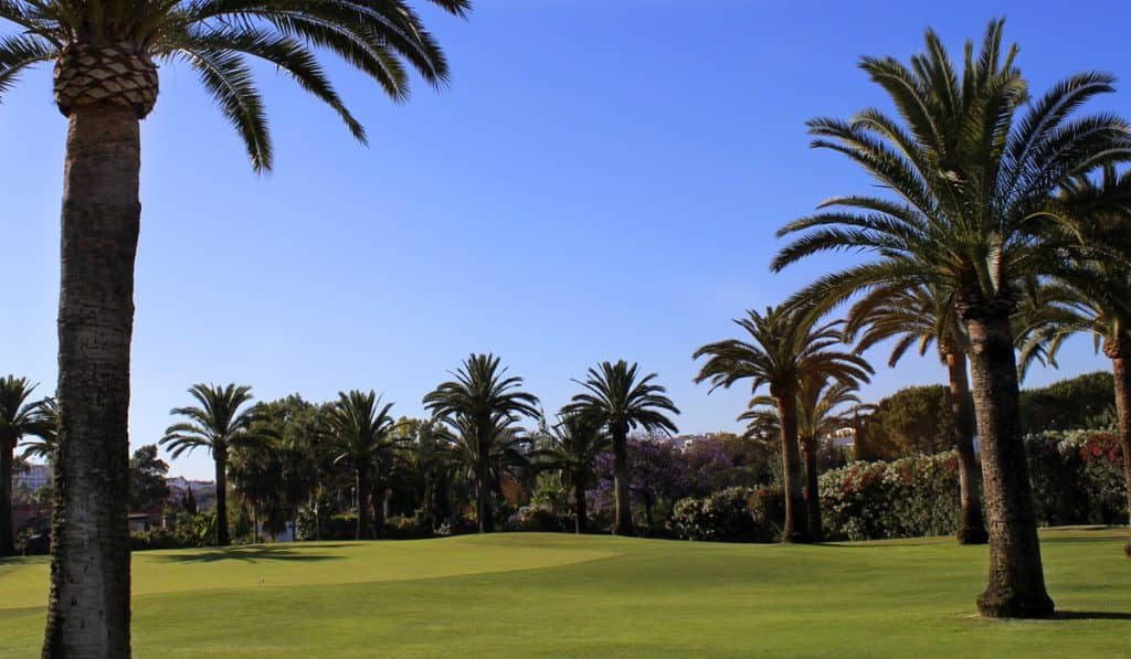https://golftravelpeople.agiledigitalsolutions.co.uk/wp-content/uploads/2019/11/Los-Naranjos-Golf-Club-Marbella-13-1024x597.jpg