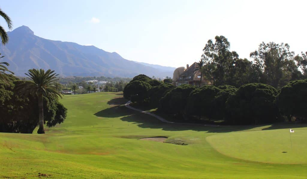 https://golftravelpeople.agiledigitalsolutions.co.uk/wp-content/uploads/2019/11/Los-Naranjos-Golf-Club-Marbella-15-1024x597.jpg