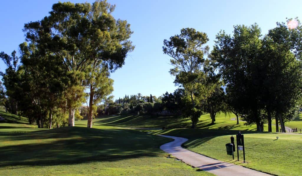 https://golftravelpeople.agiledigitalsolutions.co.uk/wp-content/uploads/2019/11/Los-Naranjos-Golf-Club-Marbella-7-1024x597.jpg