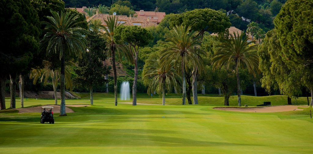 https://golftravelpeople.agiledigitalsolutions.co.uk/wp-content/uploads/2019/11/Rio-Real-Golf-Club-Marbella-101-1024x506.jpg