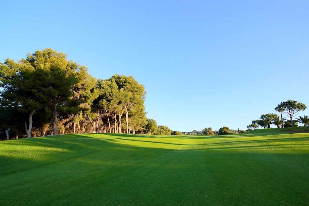 https://golftravelpeople.agiledigitalsolutions.co.uk/wp-content/uploads/2019/11/Rio-Real-Golf-Club-Marbella-2-1024x683.jpg