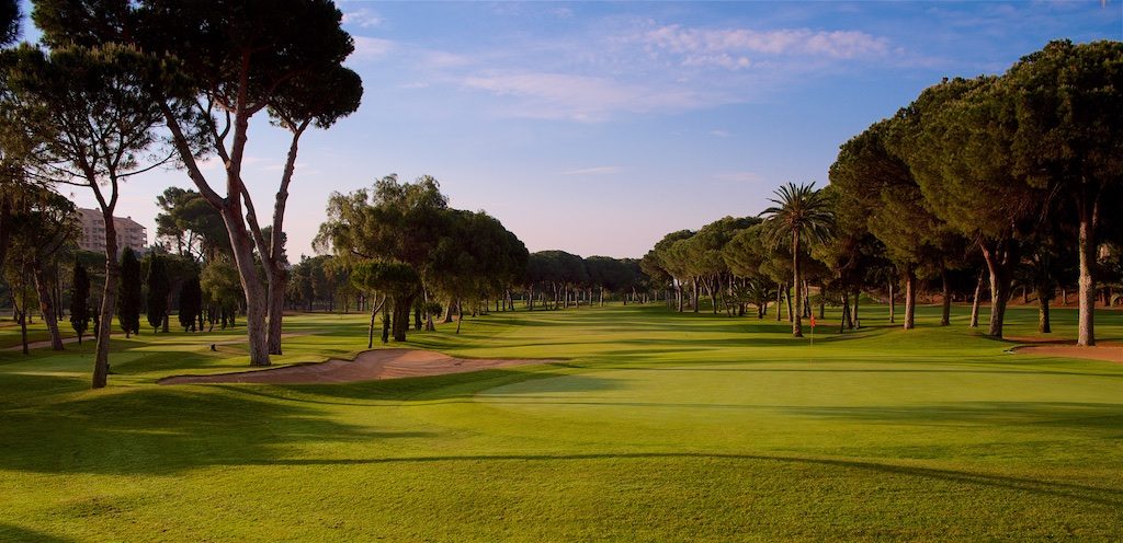 https://golftravelpeople.agiledigitalsolutions.co.uk/wp-content/uploads/2019/11/Rio-Real-Golf-Club-Marbella-20-1024x496.jpg