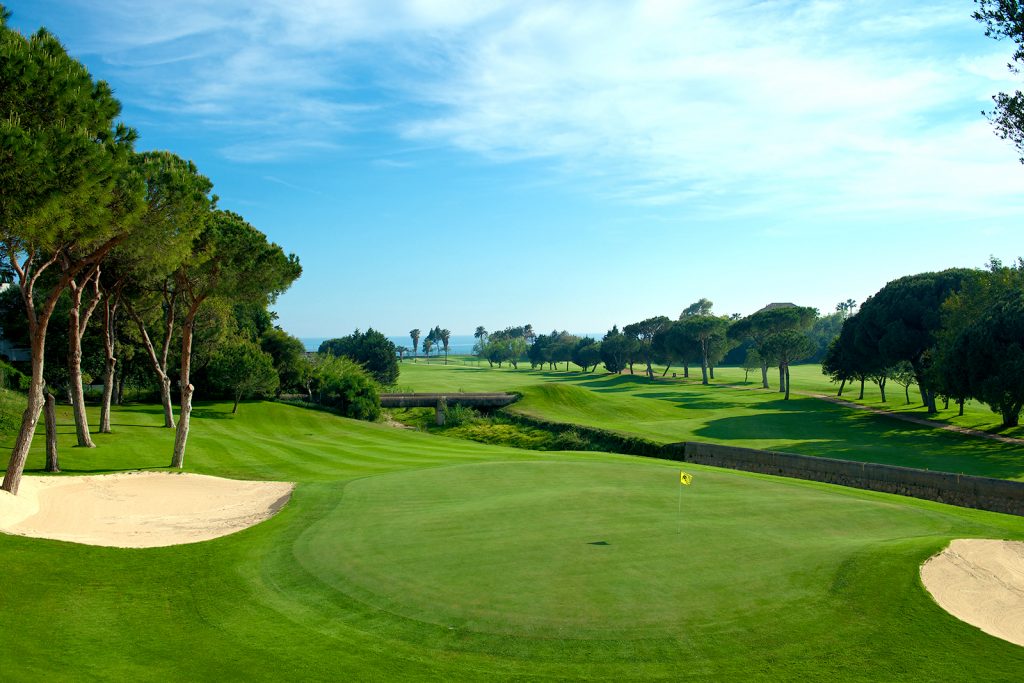 https://golftravelpeople.agiledigitalsolutions.co.uk/wp-content/uploads/2019/11/Rio-Real-Golf-Club-Marbella-48-1024x683.jpg