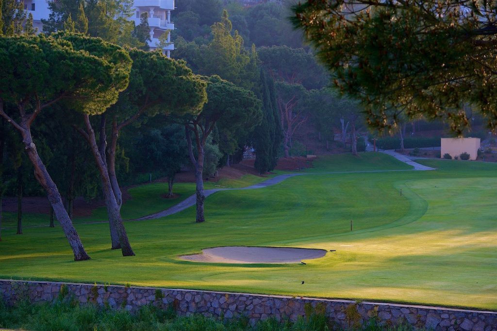 https://golftravelpeople.agiledigitalsolutions.co.uk/wp-content/uploads/2019/11/Rio-Real-Golf-Club-Marbella-95-1024x681.jpg