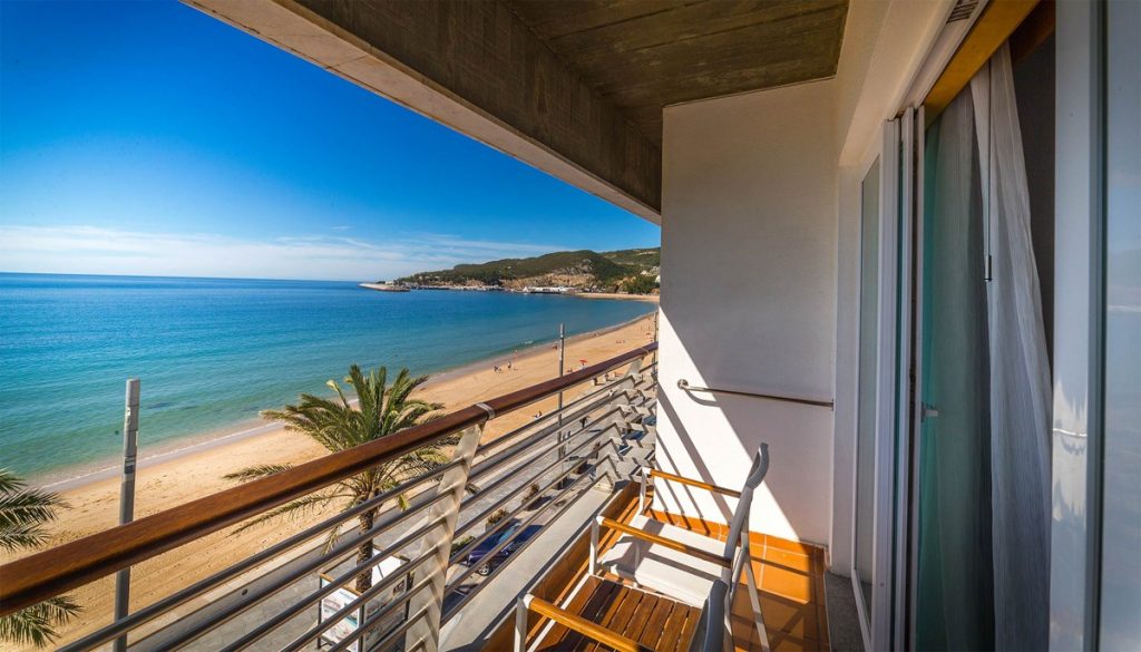 https://golftravelpeople.agiledigitalsolutions.co.uk/wp-content/uploads/2019/12/Sana-Sesimbra-Hotel-9-1024x585.jpg