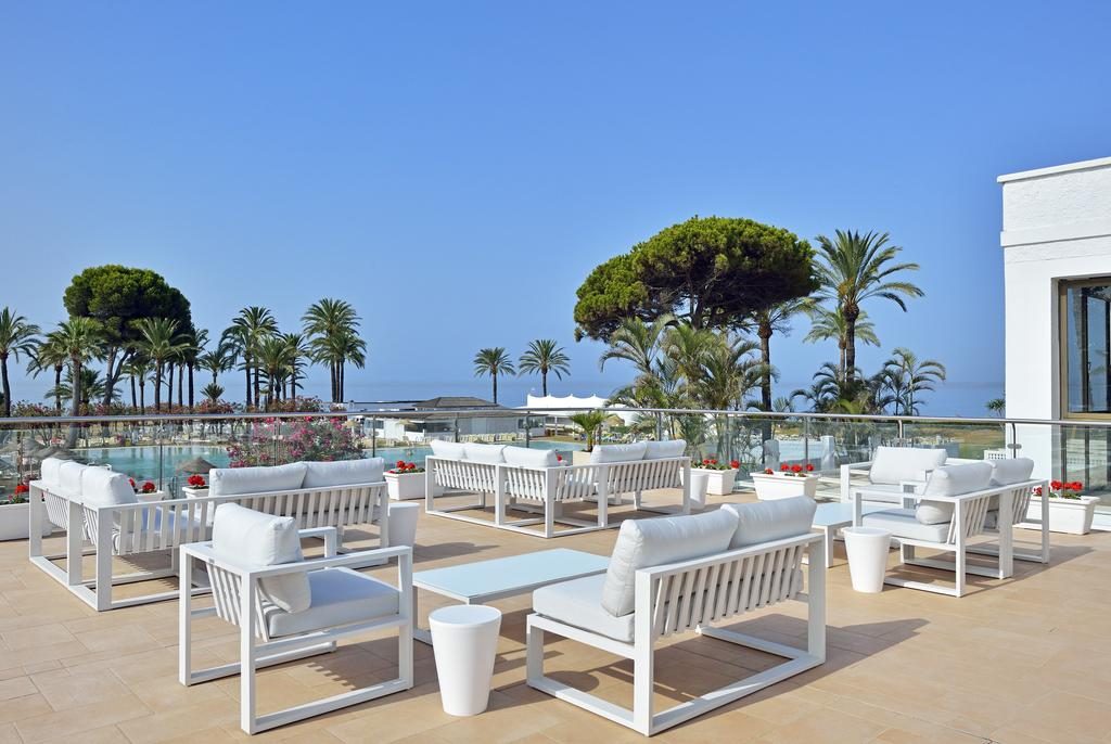 https://golftravelpeople.agiledigitalsolutions.co.uk/wp-content/uploads/2019/12/Sol-Marbella-Estepona-Atalaya-Park-Bars-Restaurants-5-1024x686.jpg