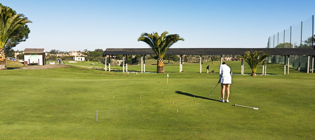 https://golftravelpeople.agiledigitalsolutions.co.uk/wp-content/uploads/2019/12/THE-RESIDENCES-ISLANTILLA-APARTMENTS-Islantilla-Golf-Club-2-1024x457.jpg