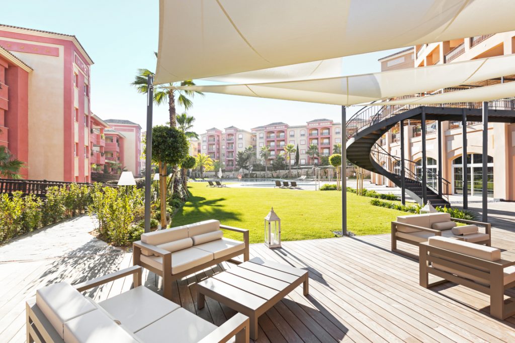https://golftravelpeople.agiledigitalsolutions.co.uk/wp-content/uploads/2019/12/THE-RESIDENCES-ISLANTILLA-APARTMENTS-swimming-pools-spa-gym-gardens-5-1024x683.jpg