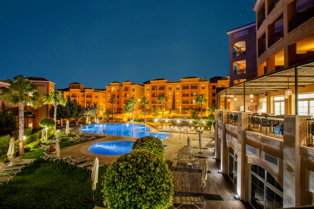 https://golftravelpeople.agiledigitalsolutions.co.uk/wp-content/uploads/2019/12/THE-RESIDENCES-ISLANTILLA-APARTMENTS-swimming-pools-spa-gym-gardens-7-1024x683.jpg