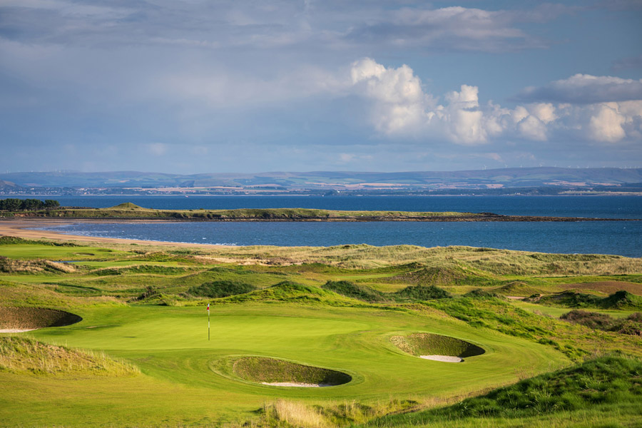 https://golftravelpeople.agiledigitalsolutions.co.uk/wp-content/uploads/2020/07/Dumbarnie-Links-Golf-Course-14.jpg