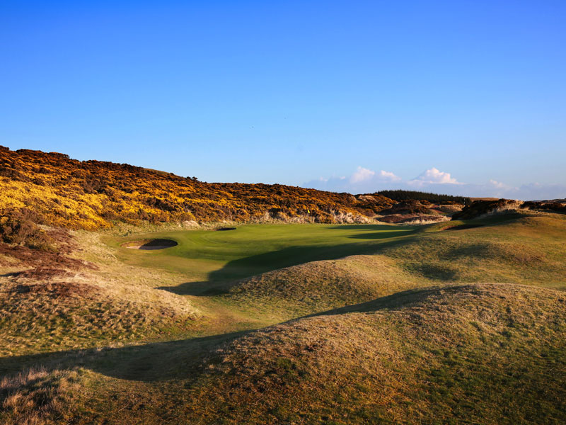 https://golftravelpeople.agiledigitalsolutions.co.uk/wp-content/uploads/2020/07/Golf-Holidays-in-Scotland-5.jpg