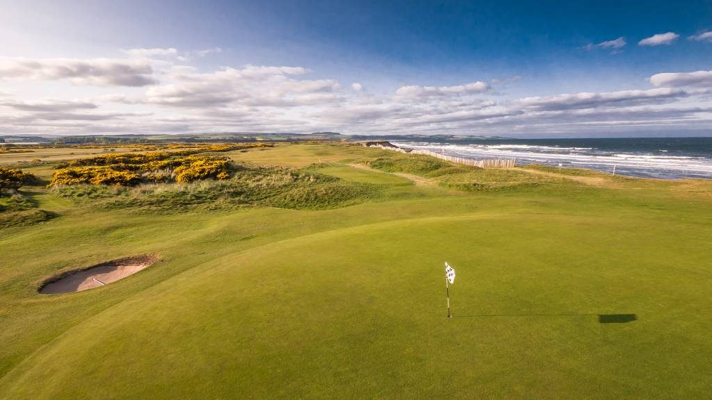 https://golftravelpeople.agiledigitalsolutions.co.uk/wp-content/uploads/2020/07/Montrose-Golf-Club-2-1024x576.jpg