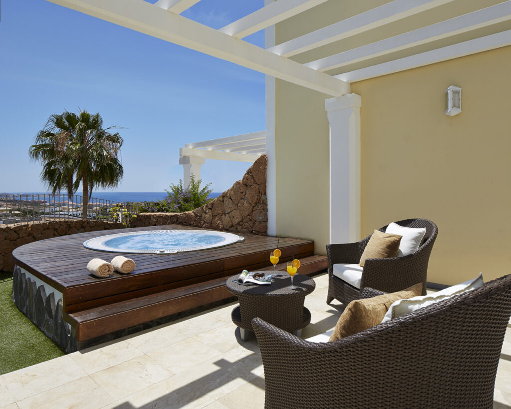 https://golftravelpeople.agiledigitalsolutions.co.uk/wp-content/uploads/2020/09/Hotel-Suite-Villa-Maria-Costa-Adeje-Tenerife-4-1-1024x819.jpg