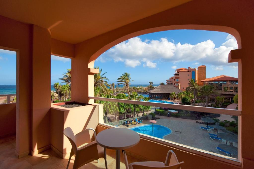 https://golftravelpeople.agiledigitalsolutions.co.uk/wp-content/uploads/2020/11/Elba-Sara-Beach-Golf-Resort-Fuerteventura-21.jpg