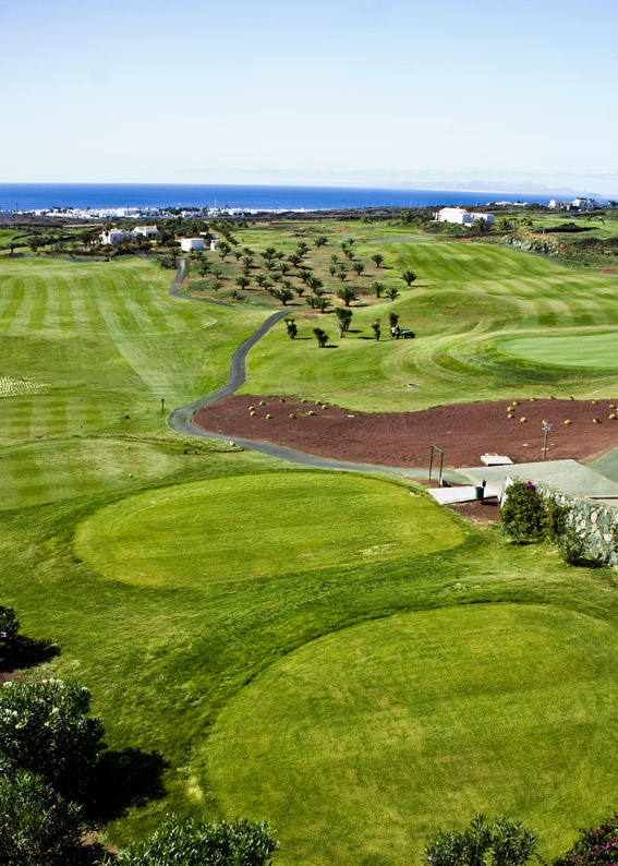 https://golftravelpeople.agiledigitalsolutions.co.uk/wp-content/uploads/2020/11/Lanzarote-Golf-Club-5.jpg