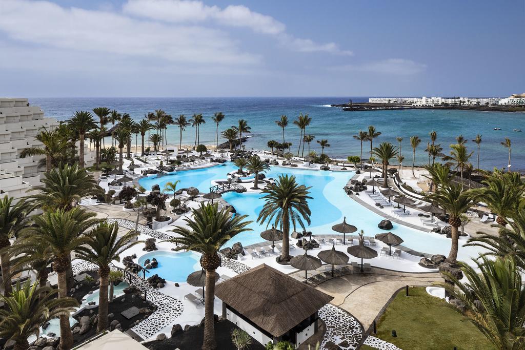 https://golftravelpeople.agiledigitalsolutions.co.uk/wp-content/uploads/2020/11/Melia-Salinas-Hotel-Lanzarote-Swimming-Pools-5.jpg