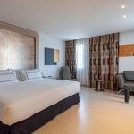 https://golftravelpeople.agiledigitalsolutions.co.uk/wp-content/uploads/2021/07/Hotel-Melia-Seville-Seville-Bedrooms-23-150x150.jpg