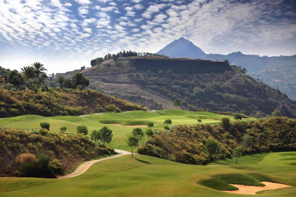 https://golftravelpeople.agiledigitalsolutions.co.uk/wp-content/uploads/2022/12/La-Zagaleta-Golf-Club-New-Course-Malaga-Spain-12.jpg
