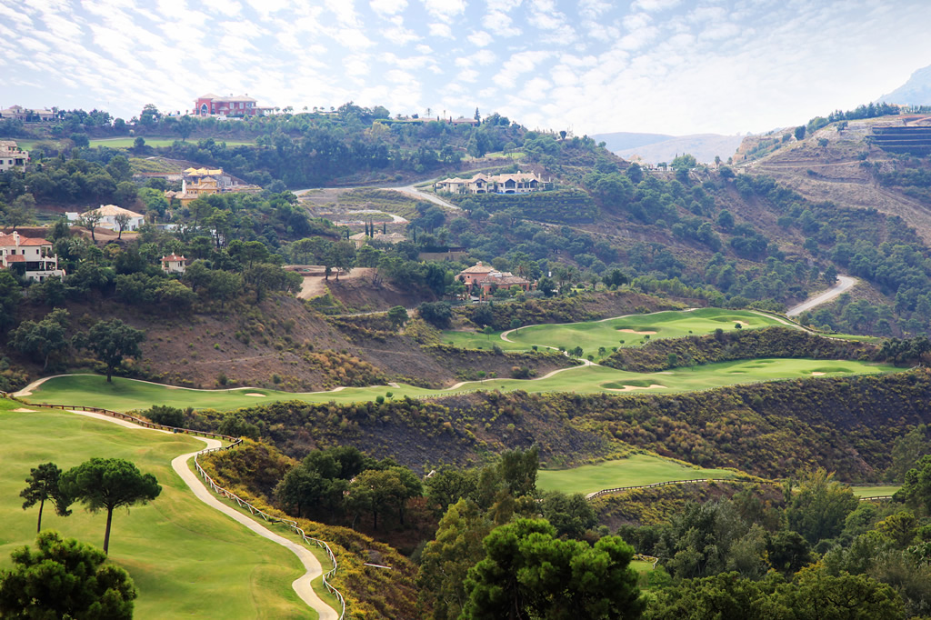 https://golftravelpeople.agiledigitalsolutions.co.uk/wp-content/uploads/2022/12/La-Zagaleta-Golf-Club-New-Course-Malaga-Spain-6.jpg