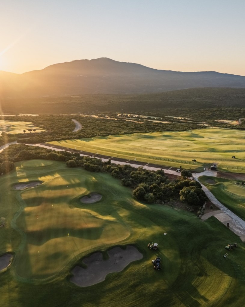https://golftravelpeople.agiledigitalsolutions.co.uk/wp-content/uploads/2023/02/The-Hills-Course-at-Costa-Navarino-Greece-6.jpg