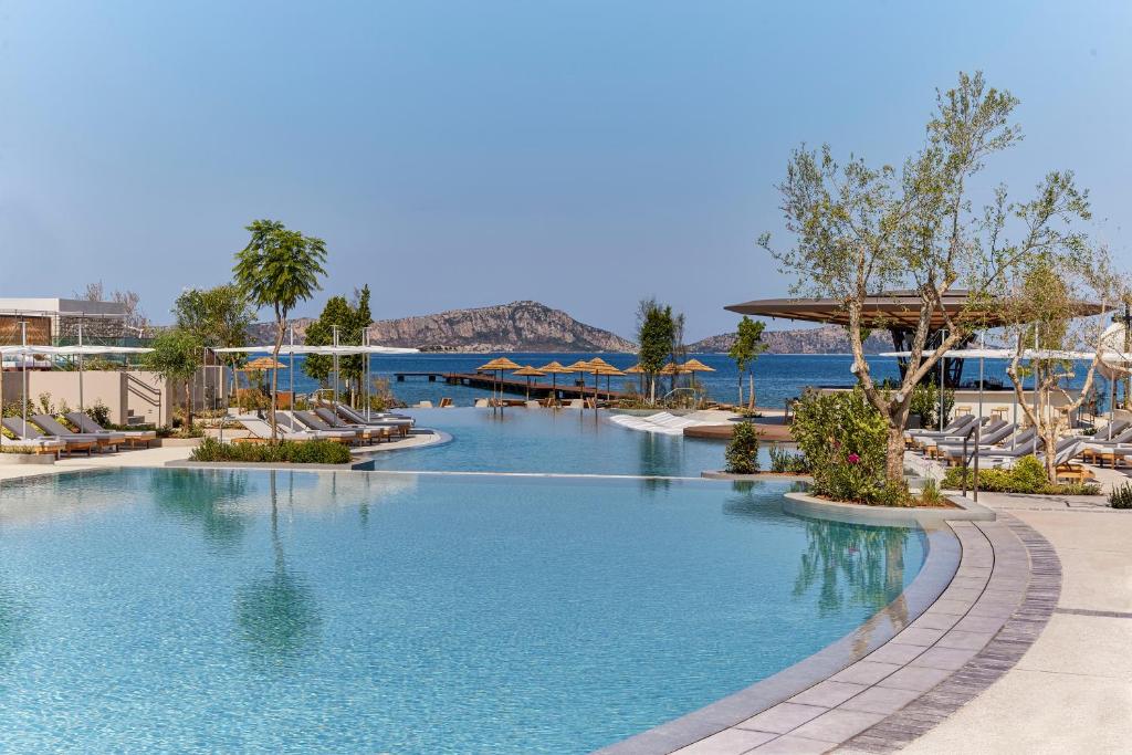 https://golftravelpeople.agiledigitalsolutions.co.uk/wp-content/uploads/2023/02/W-Costa-Navarino-Greece-Swimming-Pools-Leisure-Facilities-3.jpg