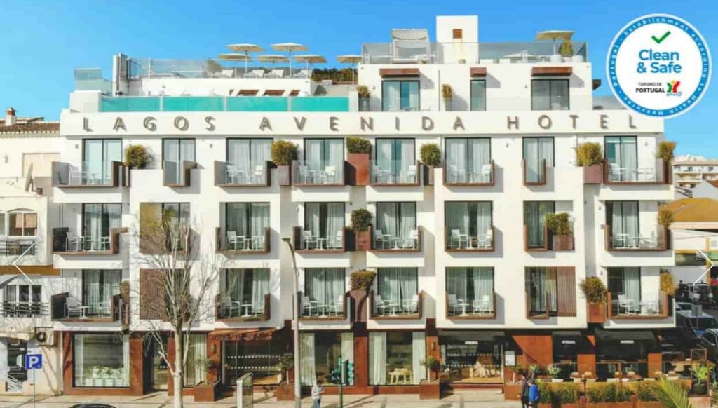 https://golftravelpeople.agiledigitalsolutions.co.uk/wp-content/uploads/2023/04/Lagos-Avenida-Hotel-3-1024x582.jpg