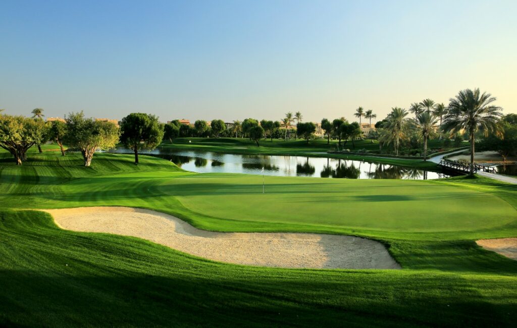 https://golftravelpeople.agiledigitalsolutions.co.uk/wp-content/uploads/2023/07/Emirates-Golf-Club-Majlis-Course-Dubai-1024x650.jpg