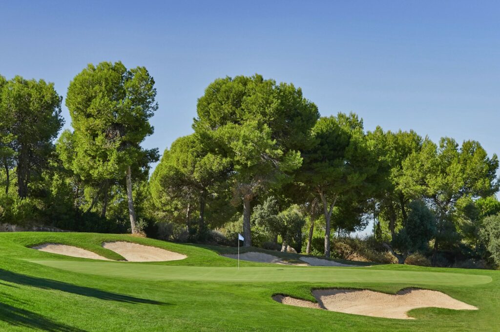 https://golftravelpeople.agiledigitalsolutions.co.uk/wp-content/uploads/2023/07/Infinitum-Ruins-Golf-Course-Costa-Daurada-9-1024x681.jpg