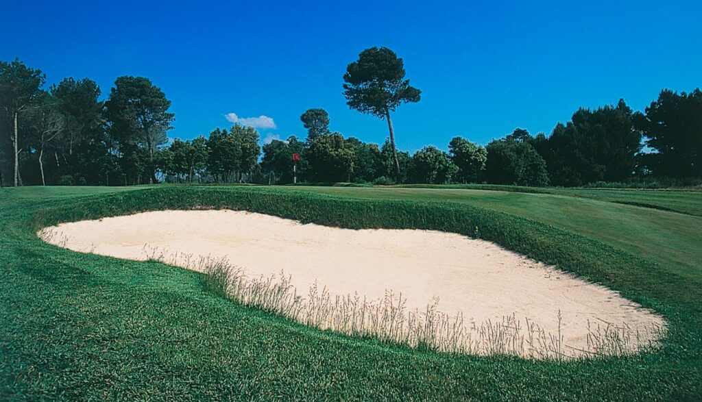 https://golftravelpeople.agiledigitalsolutions.co.uk/wp-content/uploads/2023/07/Real-Club-de-Golf-el-Prat-Barcelona-13-1024x587.jpg