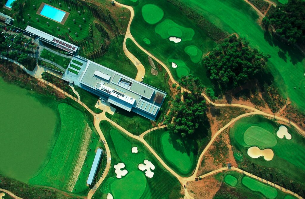 https://golftravelpeople.agiledigitalsolutions.co.uk/wp-content/uploads/2023/07/Real-Club-de-Golf-el-Prat-Barcelona-2-1024x669.jpg