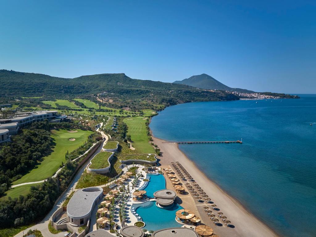 https://golftravelpeople.agiledigitalsolutions.co.uk/wp-content/uploads/2024/03/Mandarin-Oriental-Costa-Navarino-7.jpg