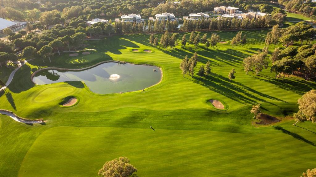 https://golftravelpeople.agiledigitalsolutions.co.uk/wp-content/uploads/2024/09/Kaya-Belek-Hotel-Kaya-Palazzo-Golf-Club-3.jpg
